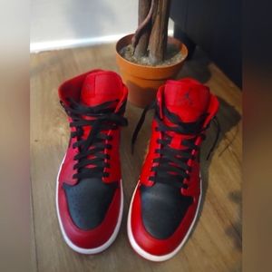 Air Jordan Retro 1